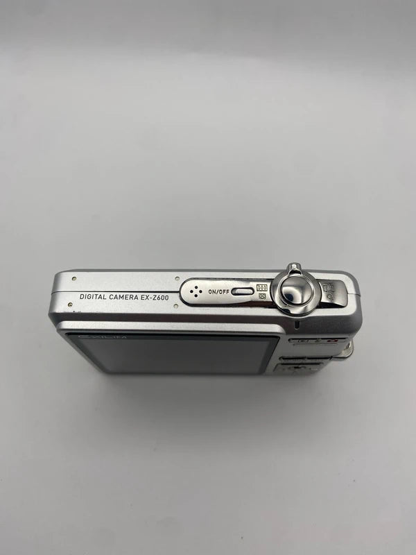 Casio Exilim EX-Z600